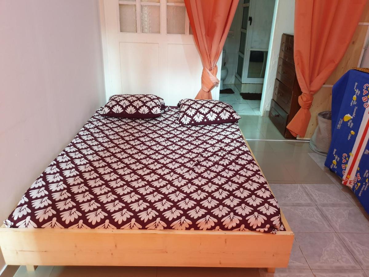 Апартаменты Apartamento Turistico Ceut Таррафал Экстерьер фото